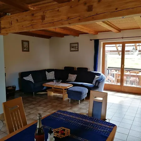 Gockel Haus بيت للعطل Frankenhofen